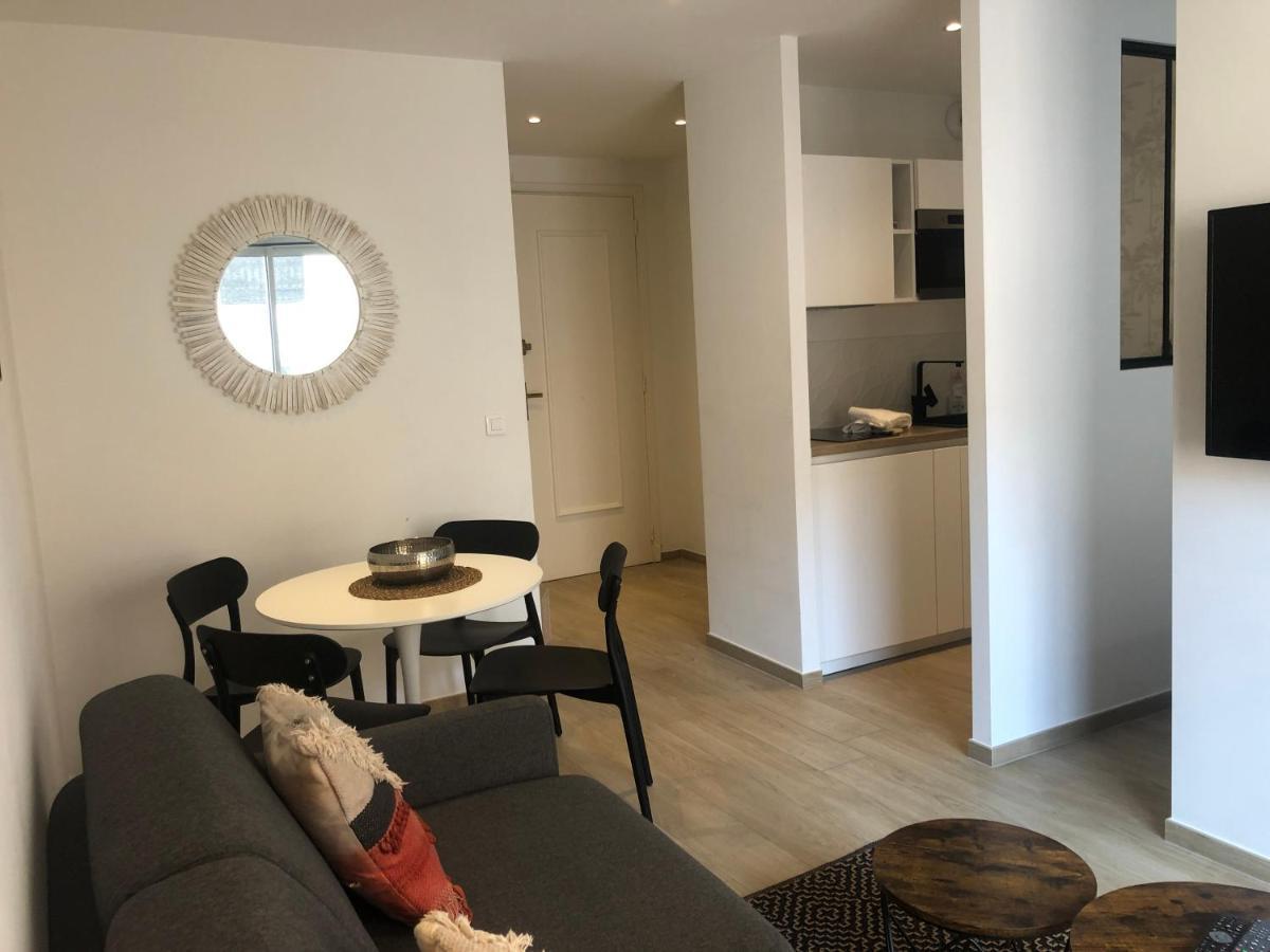Beau Neuf Situé Au Centre Cannes