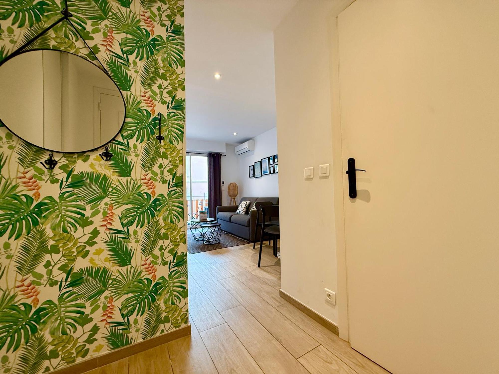 Appartement Beau Neuf Situé Au Centre *
